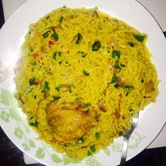 A picture of Chicken Curry Noodles.