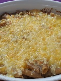 Una foto de Macarrones integrales con salsa de champiñones (aprovechamiento)