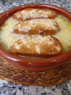 Una foto de Sopa de cebolla