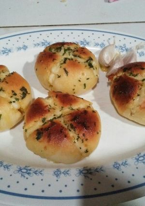 Foto resep Korean garlic cheese bread. 😘😘