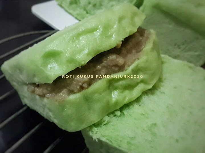 Ternyata begini loh! Bagaimana cara bikin Roti kukus pandan yang sedap