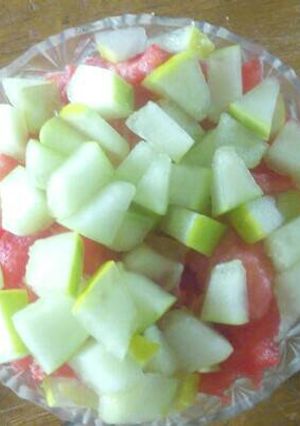 A picture of Fruit salad.