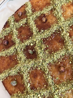 صورة لوصفة بسبوسة تركية بالقشطة