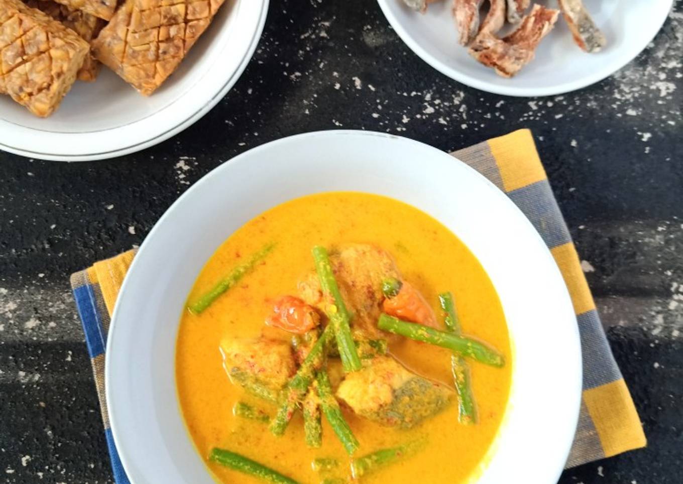 Gulai Ikan Kuwe/Rambeu (Menu budget 50rb)