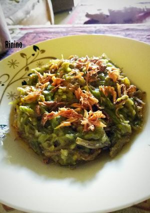 Foto resep Sambal lado hijau rebus campur ikan teri