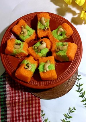 সুজির শাহী লেয়ার হালুয়া রেসিপির প্রধান ছবি