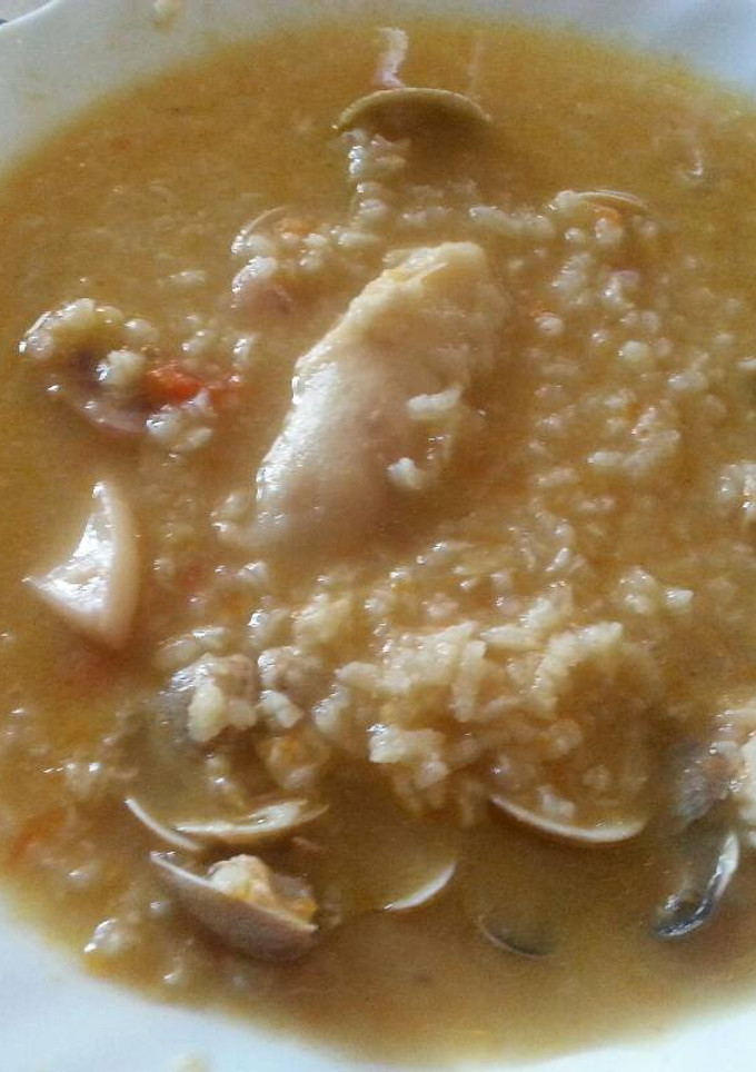 Una foto de Arroz marinero