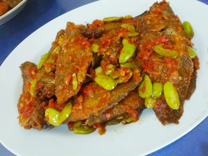 Easy Steps Make Recipes Sambal Ikan Sepat Pete the Can Spoil the Tongue So Delicious.