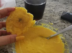 Una foto de Crema de ayote sazón