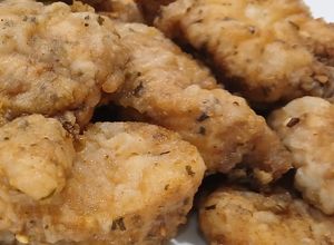Foto principal de Cazón en Adobo de Vinagre de Granada y Za'atar
