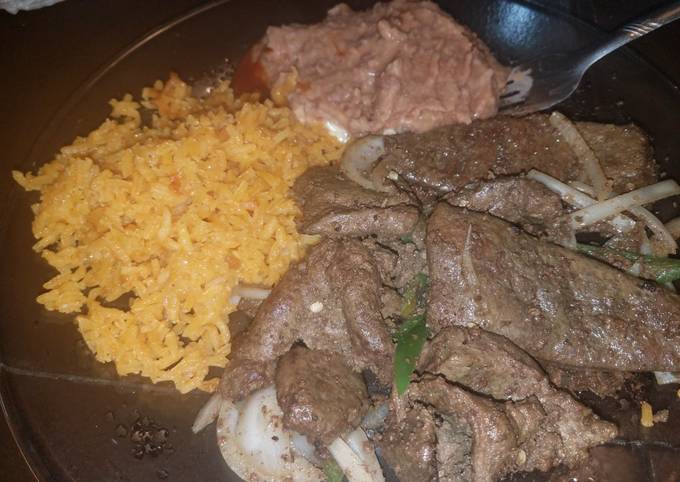 Simple Way to Prepare Homemade Liver and onion estillo mexicana