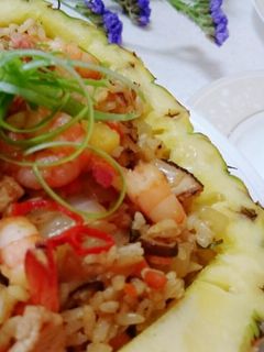 鳳梨蝦仁蛋炒飯 的食譜成品照片