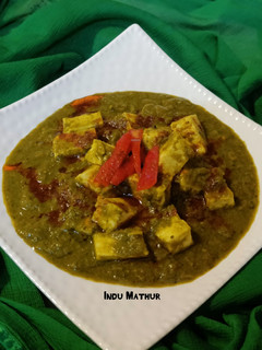 A picture of Dhaba Style Palak Paneer.