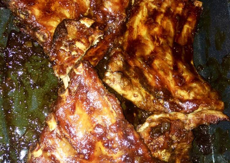 Recipe: Yum-Yum Sweet sticky roasted pork ribs