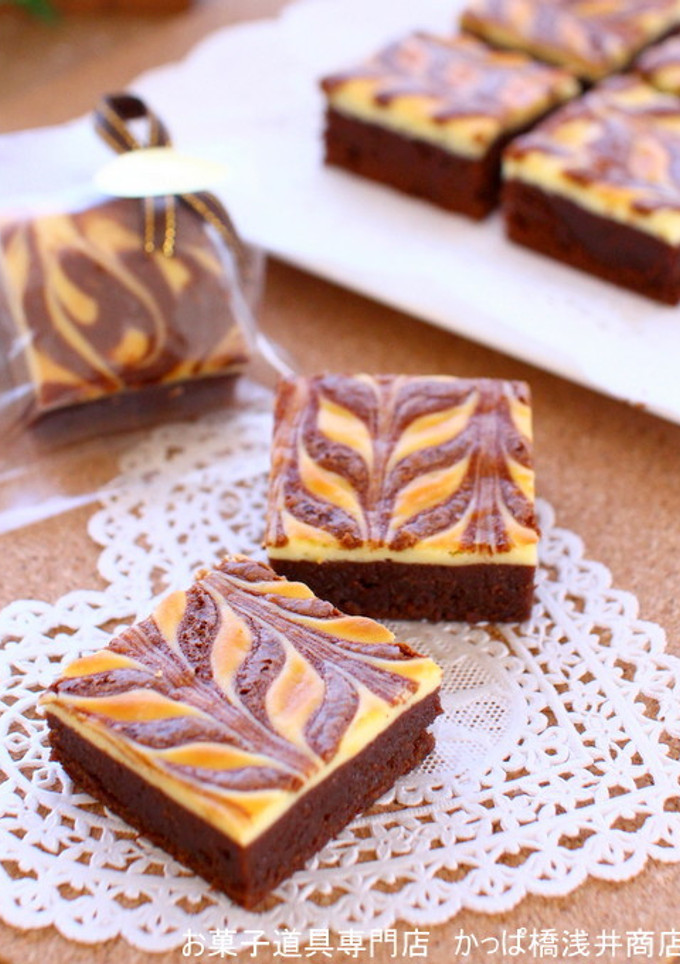 A picture of Cream Cheese Brownies.