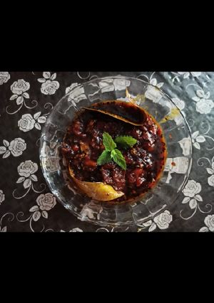 A picture of Tomato khati- Methi Chutney.