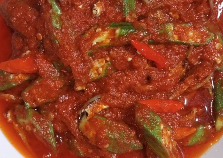 Kiat-kiat membuat Sambal teri bendi sedap