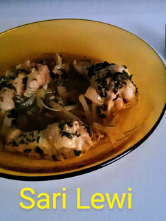 Una foto de Pollo encebollado en Placa de inducción (5 ingredientes)
