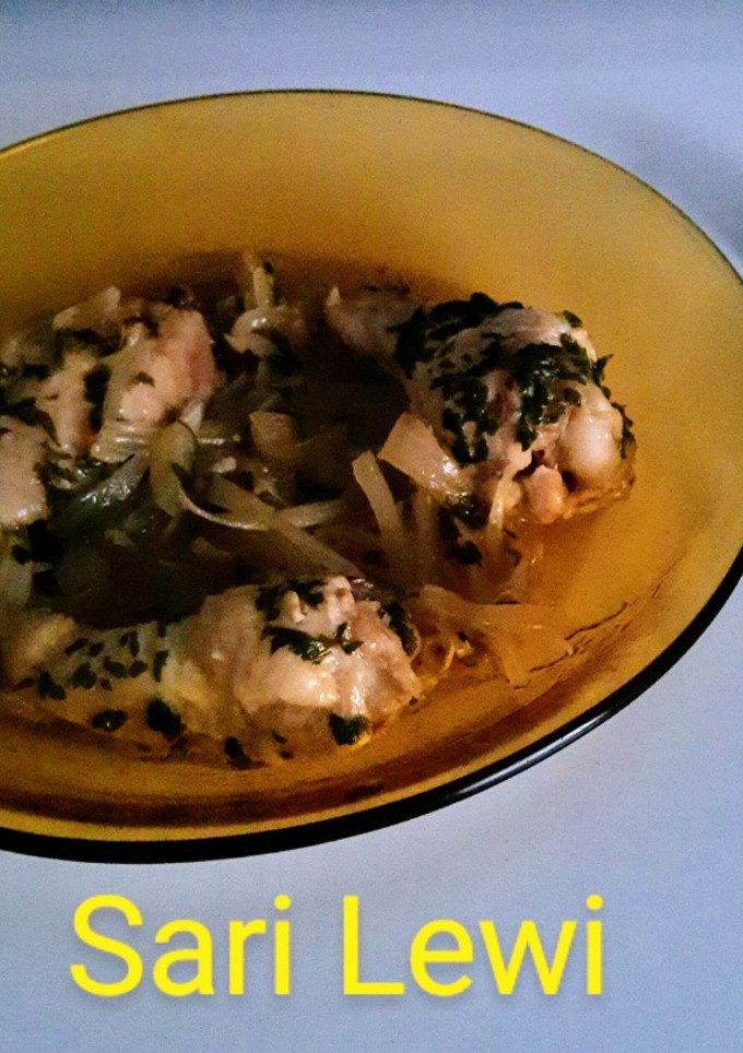 Una foto de Pollo encebollado en Placa de inducción (5 ingredientes)