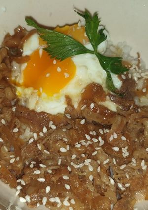 Foto resep Gyudon / yoshinoya