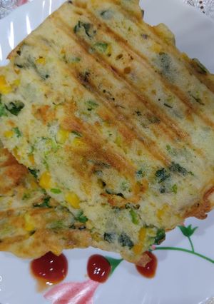 ગ્રીલ સેન્ડવિચ(Grill Sandwich Recipe in Gujarati) રેસીપી મુખ્ય ફોટો