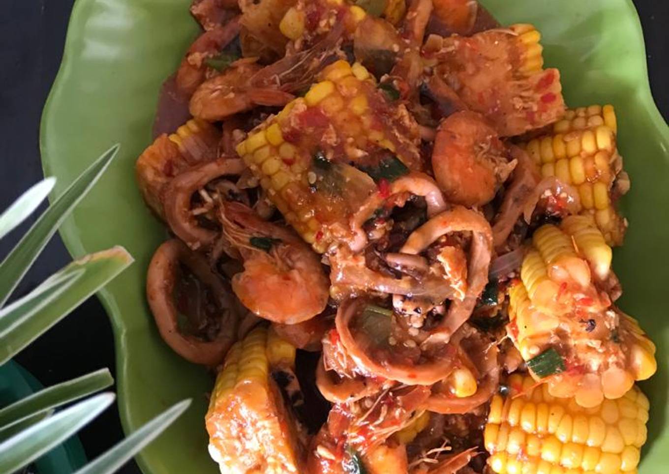 Udang & cumi asam manis pedas dower