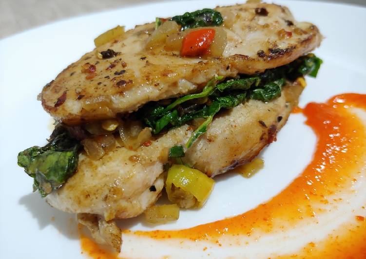 Cara Menghidangkan Spinach Stuffed Chicken untuk Diet Sehat Kekinian