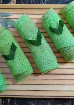 Foto resep Dadar gulung pandan ekonomis