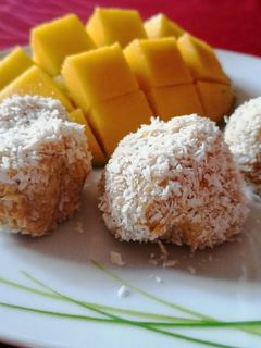 Mangós gesztenyés golyó recept fotója