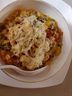 વેજીટેબલ ચીઝ કોર્ન મેગી (Vegetable Cheese Corn Maggi Recipe In Gujarati) રેસીપી મુખ્ય ફોટો