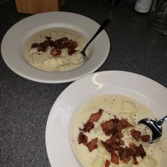 A picture of Creamy Cheesy Potato Soup.