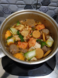Foto resep Shuki kuah tom yum (bumbu instan)