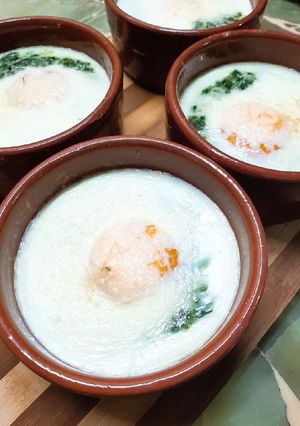Una foto de Huevos a la Florentina