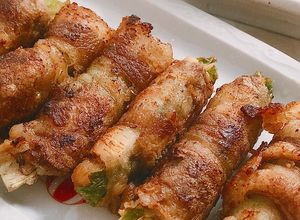 Hình của món Ba chỉ bò cuốn cải thảo.