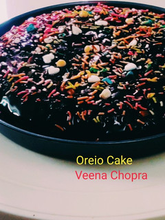 ओरियो बिस्कुट केक (oreo biscuit cake recipe in Hindi) रेसिपी मुख्य फोटो