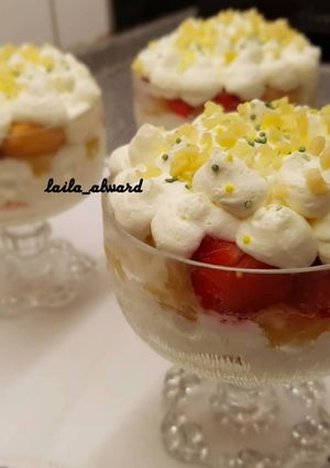 صورة لوصفة حلى الأناناس والفريز 😋😍👌