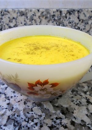 Una foto de Golden milk o leche dorada