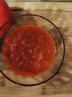 Una foto de Salsa de tomate natural