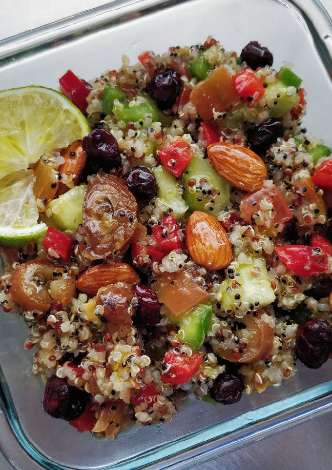 Una foto de Tabulé de quinoa con dátiles
