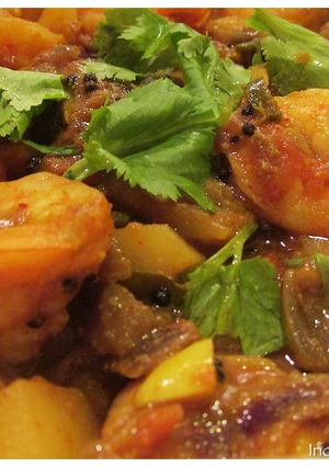 A picture of Spicy Shrimp and Potatoes.