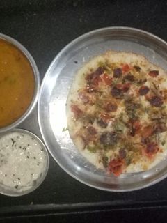 ઉત્તપમ (Uttapam Recipe In Gujarati) રેસીપી મુખ્ય ફોટો