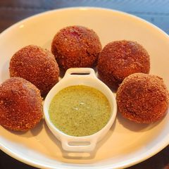 Crispy Mixed Vegetables Balls with Maize Flour A picture of Crispy Mixed Vegetables Balls with Maize Flour.