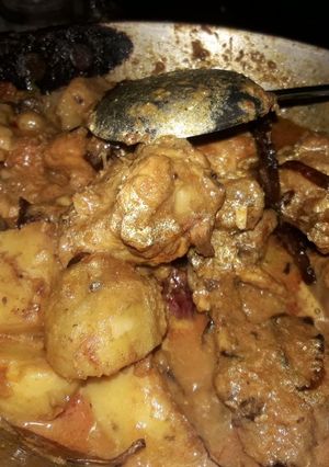 A picture of Chicken kosha.
