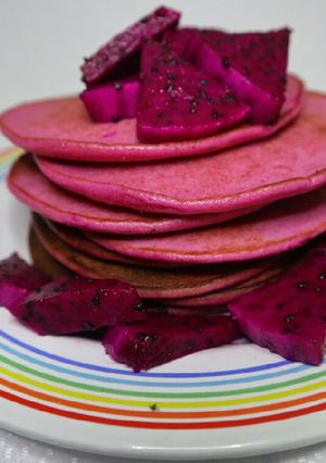 Foto resep Pancake Buah Naga #beranibaking
