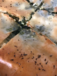 Una foto de Spanakopita: filo, espinacas y feta 🇬🇷