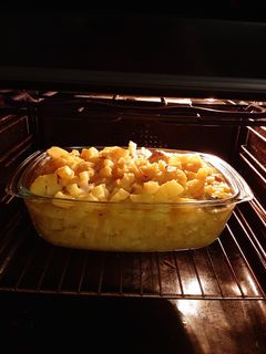 Фото Тушеная картошка с курицей в духовке🥔.