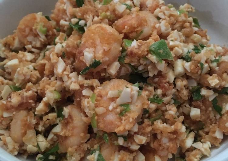 Resep: Udang goreng telur asin yang Enak
