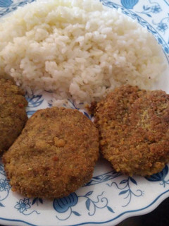 Una foto de Hamburguesas de mijo y champiñones