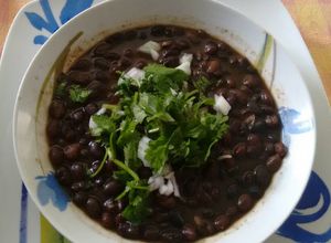 Una foto de Frijoles negros de la olla. ॐ 🇲🇽
