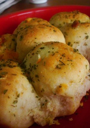 A picture of Pull Apart Bread Rolls.
